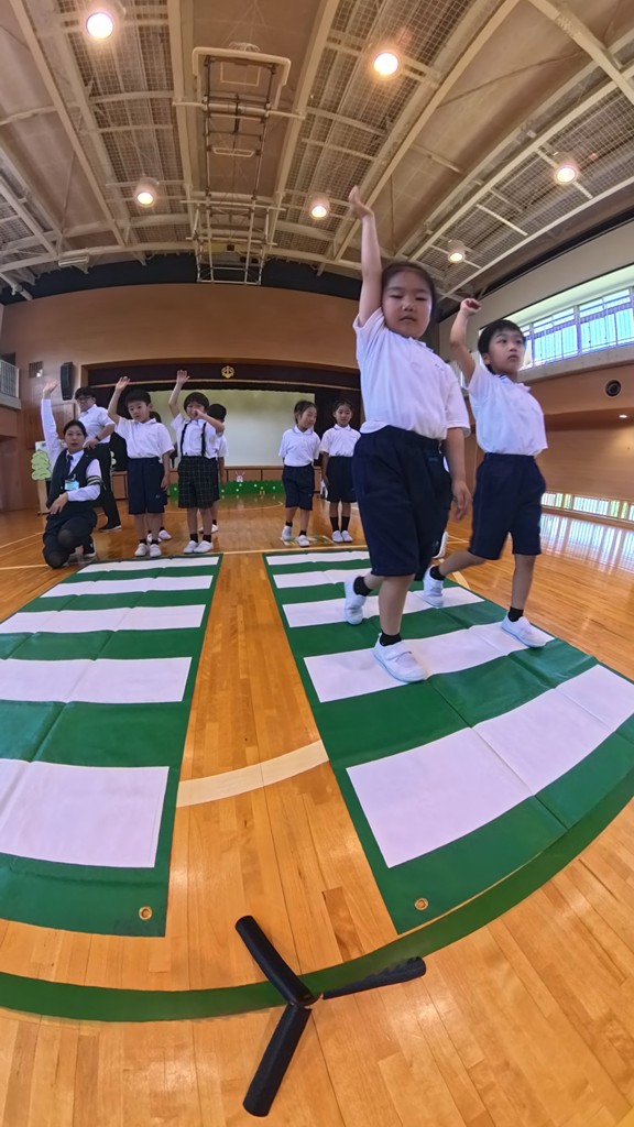 1・2年生　交通安全教室