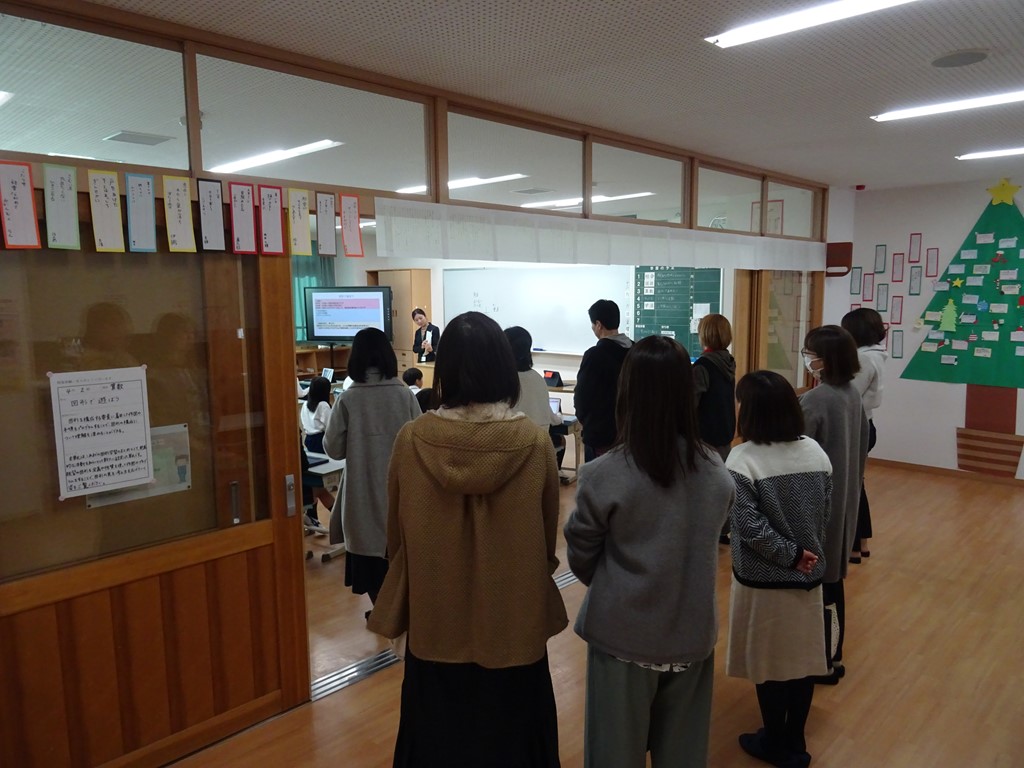 全学年授業参観・学年懇談会