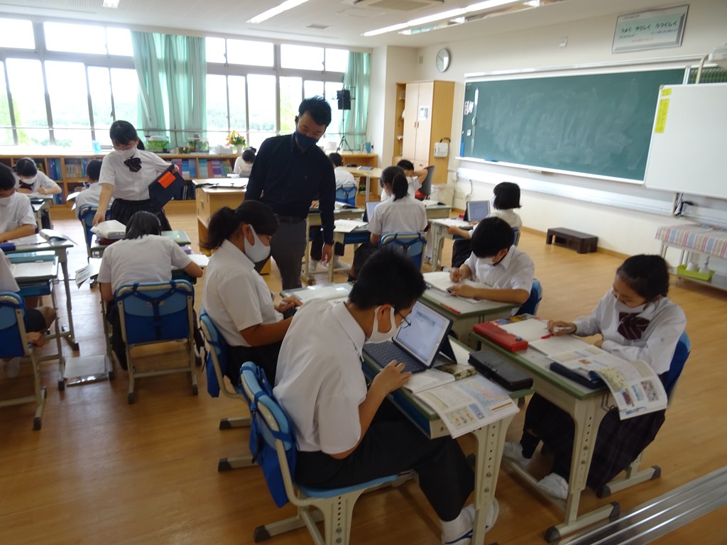 ２・４・６年授業参観・懇談会