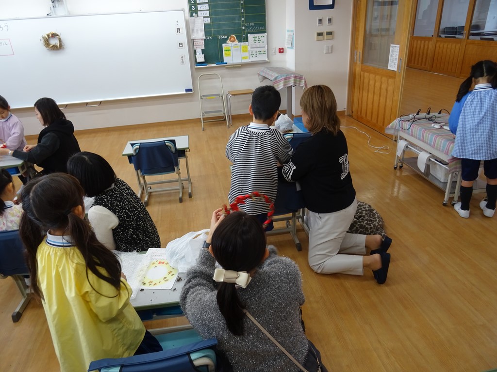 全学年授業参観・学年懇談会