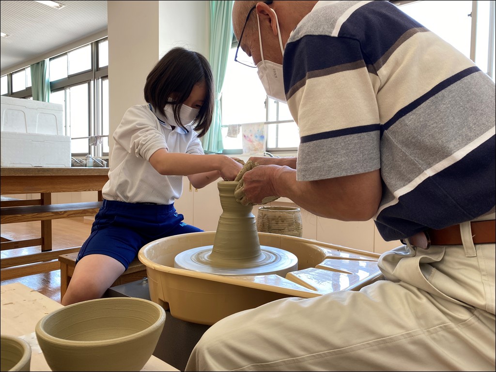 5年生　はっけん「やきもの」