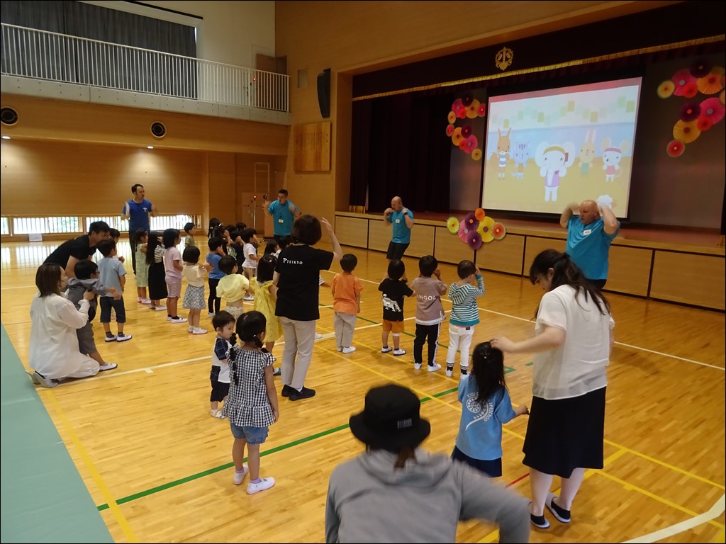 Teikyo English Camp in 帝京大学可児小学校①
