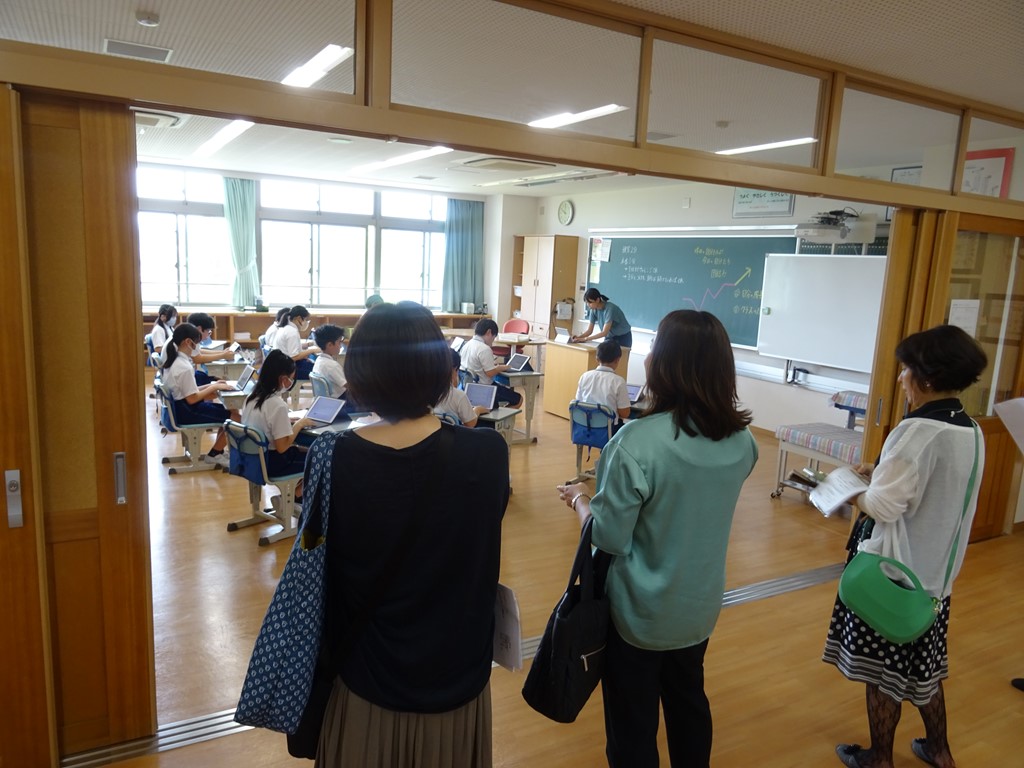 全学年授業参観・懇談会