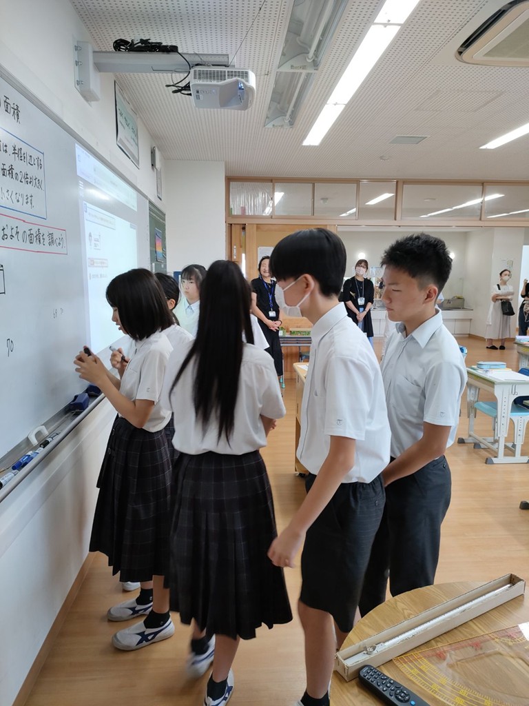 全学年授業参観・懇談会