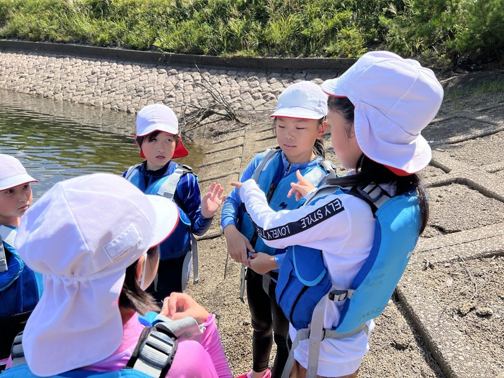 ３年生　ぼうけん　保古の湖