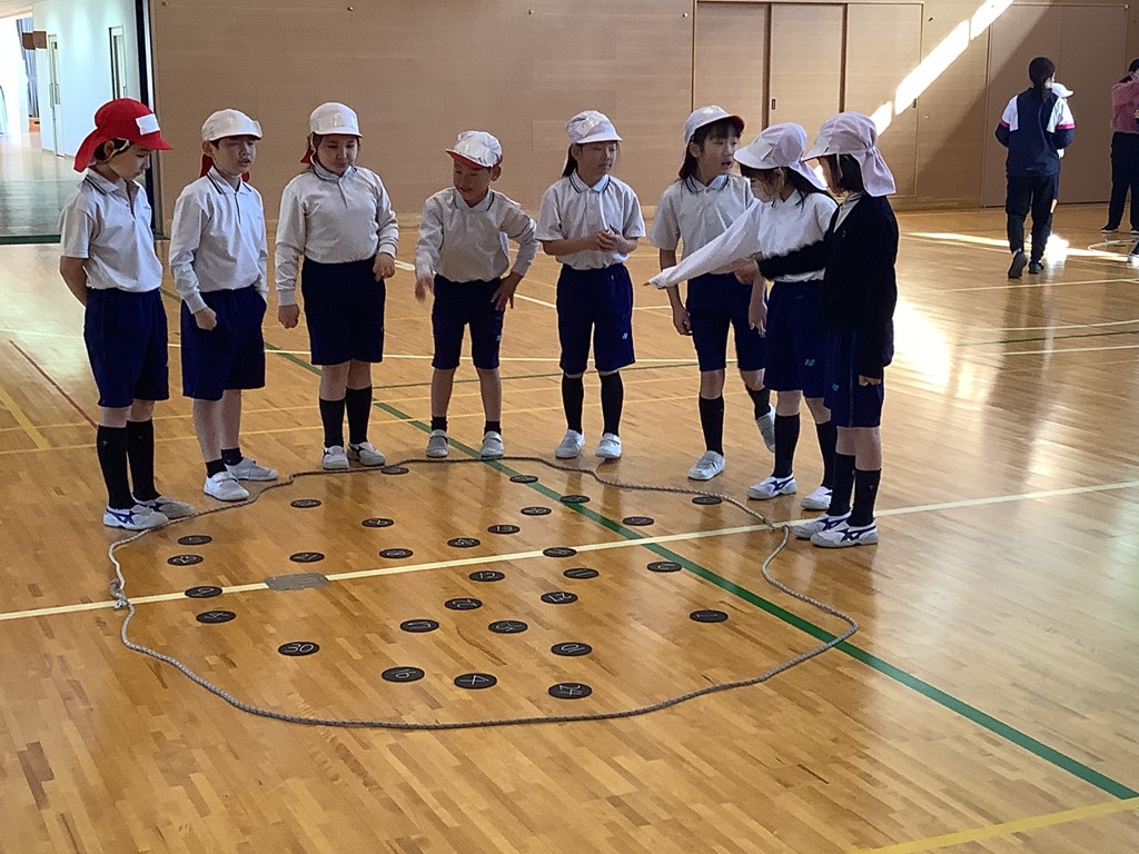 2年生 学校ぼうけん