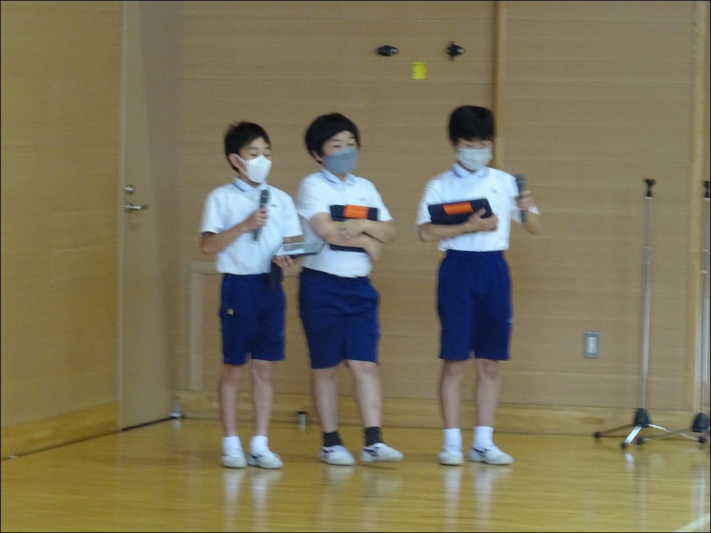 全校集会（生活向上委員会）