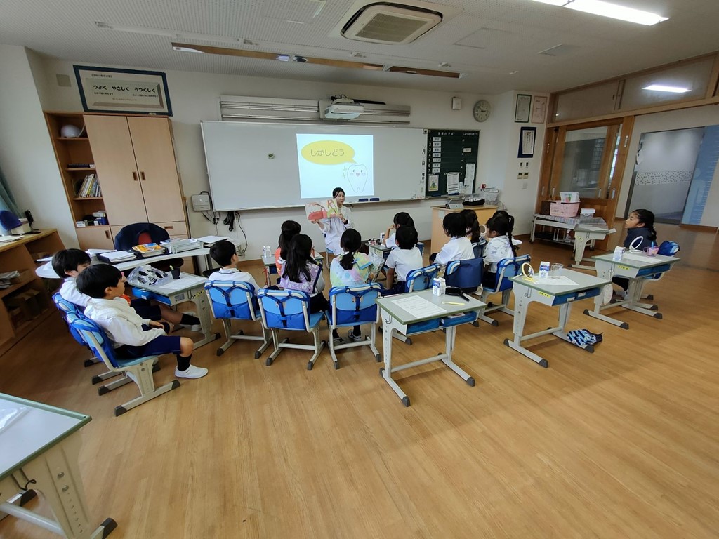 2年生「歯科指導」