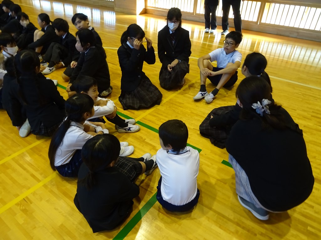 全校集会「おもいやりのある言葉づかい」