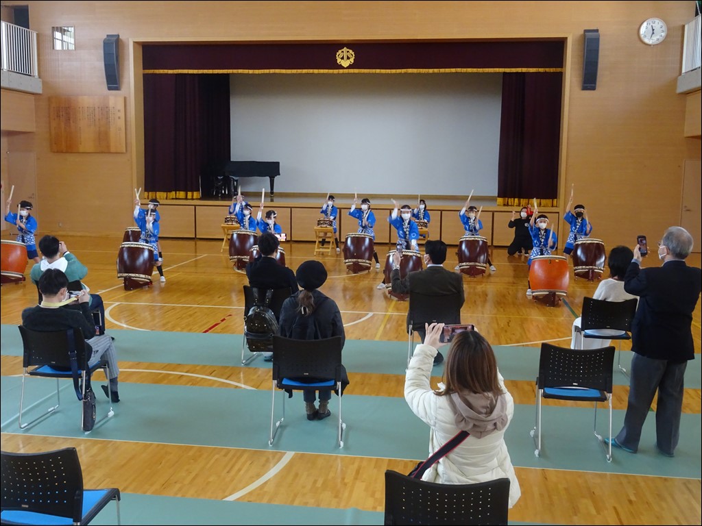授業参観・懇談会(2・4・6年生)