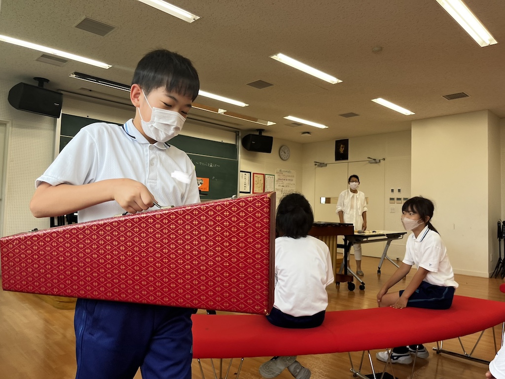 ６年生　はっけん「本物にふれる」