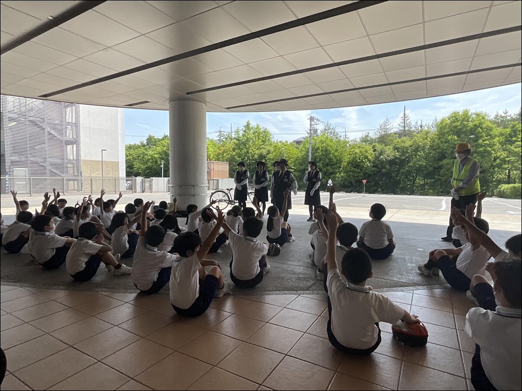 交通安全教室（中学年）