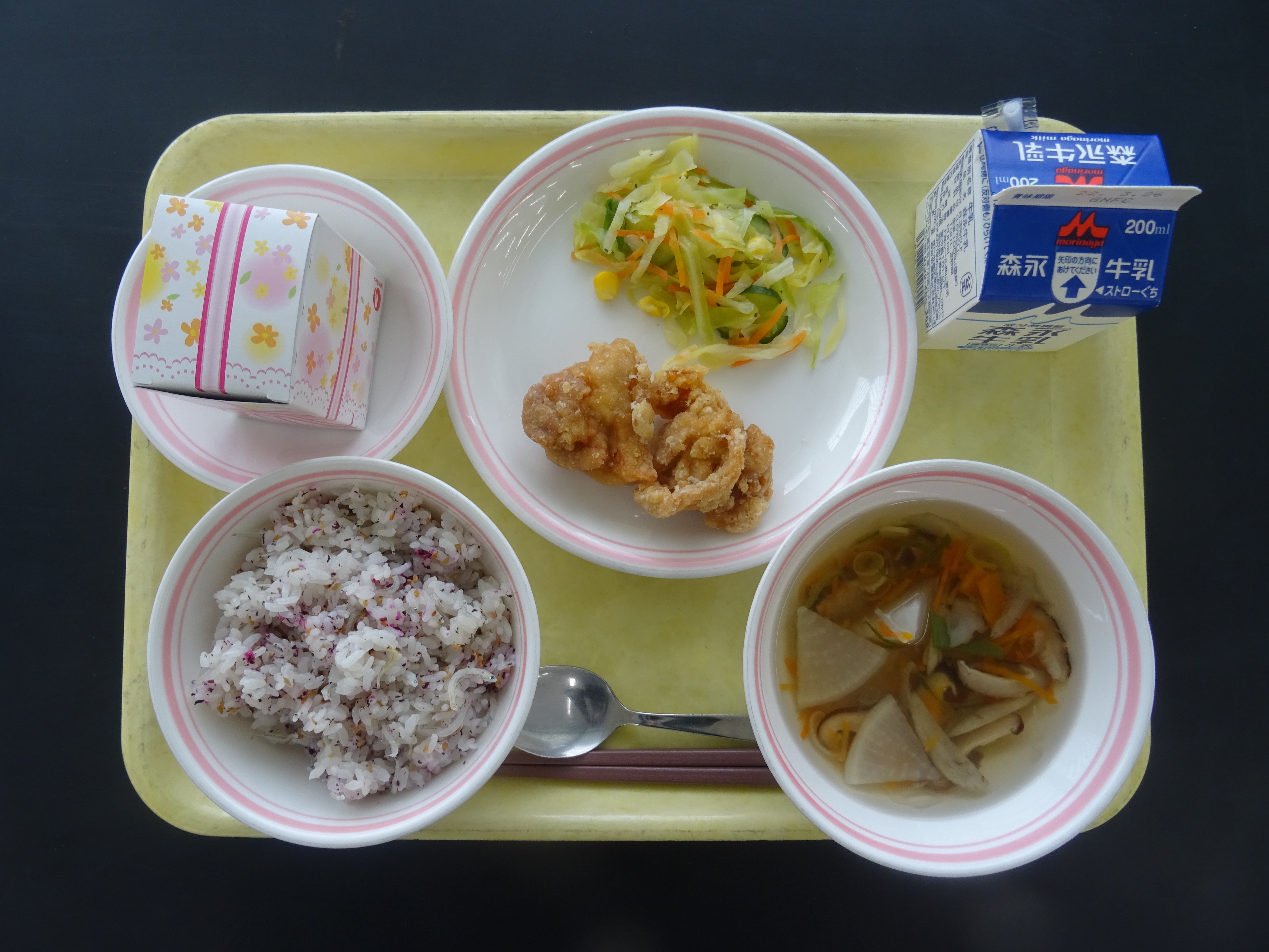 03月22日のメニュー写真